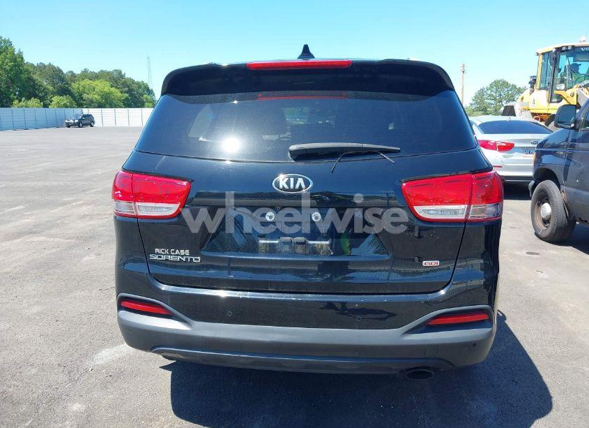 Photo 16 of 2017 Kia Sorento 2.4L LX (VIN 5XYPG4A33HG285423)