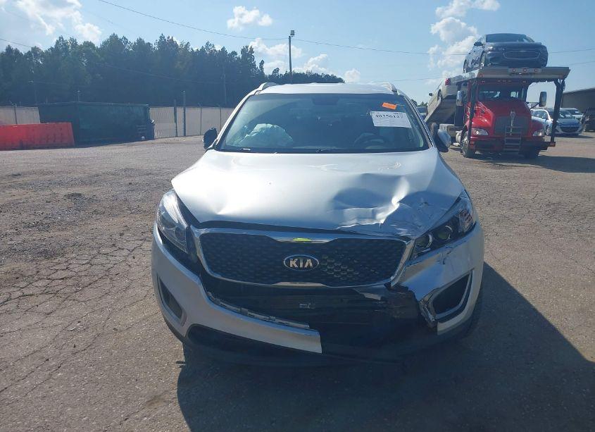 Photo 12 of 2018 Kia Sorento 2.4L LX (VIN 5XYPG4A33JG413858)