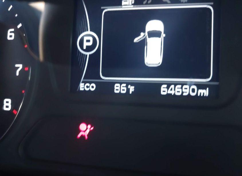 Photo 15 of 2018 Kia Sorento 2.4L LX (VIN 5XYPG4A33JG413858)