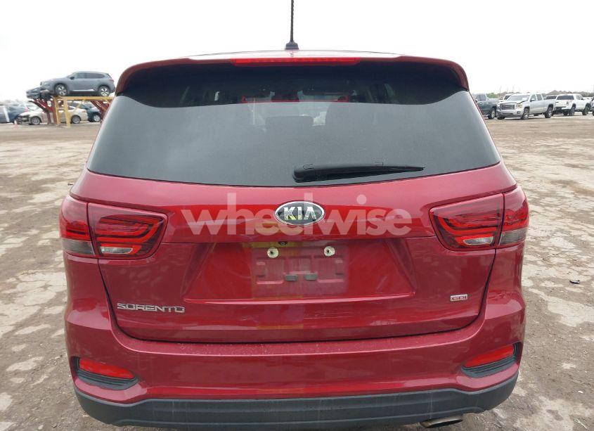 Photo 17 of 2019 Kia Sorento 2.4L LX (VIN 5XYPG4A33KG506042)