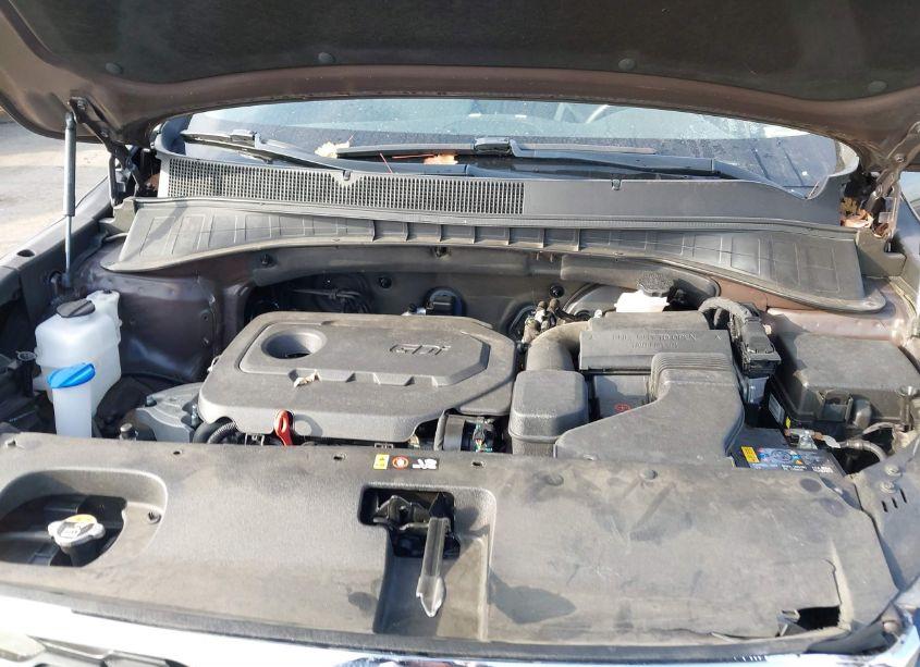 Photo 10 of 2019 Kia Sorento 2.4L LX (VIN 5XYPG4A33KG548128)