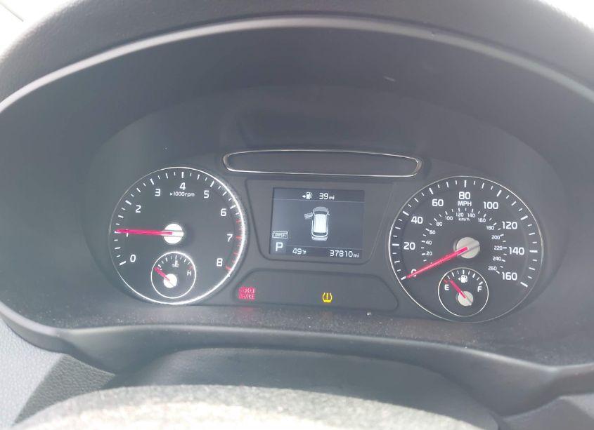 Photo 7 of 2019 Kia Sorento 2.4L LX (VIN 5XYPG4A33KG548128)