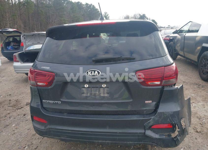 Photo 16 of 2019 Kia Sorento 2.4L LX (VIN 5XYPG4A33KG556309)