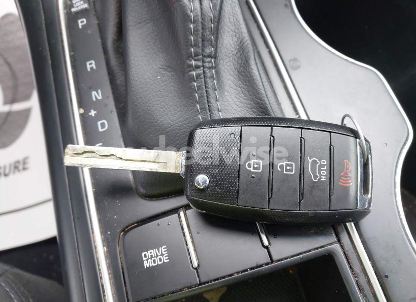 Photo 11 of 2019 Kia Sorento 2.4L LX (VIN 5XYPG4A33KG557329)