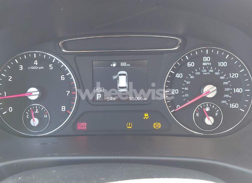Photo 7 of 2019 Kia Sorento 2.4L L (VIN 5XYPG4A33KG582988)