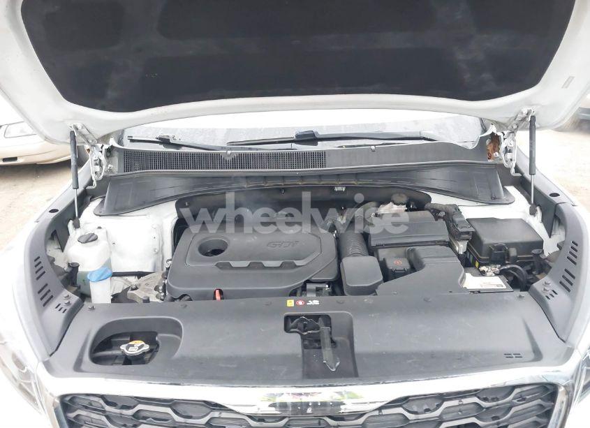 Photo 10 of 2020 Kia Sorento 2.4L L (VIN 5XYPG4A33LG671526)