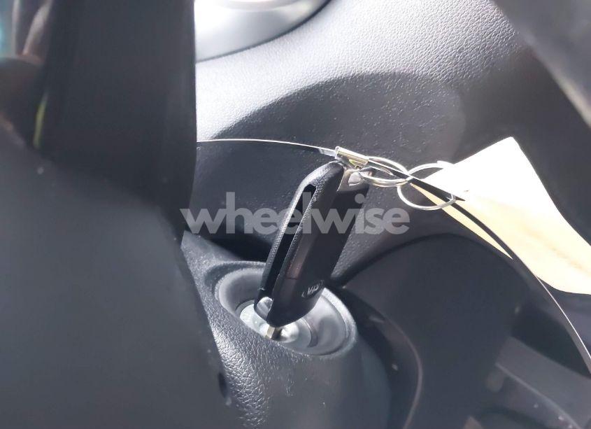 Photo 11 of 2020 Kia Sorento 2.4L L (VIN 5XYPG4A33LG671526)