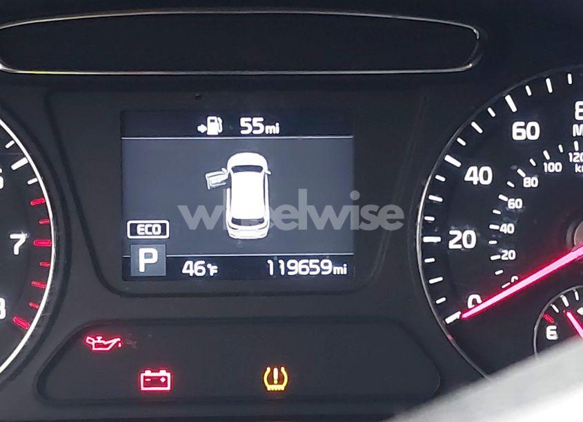 Photo 15 of 2020 Kia Sorento 2.4L L (VIN 5XYPG4A33LG671526)