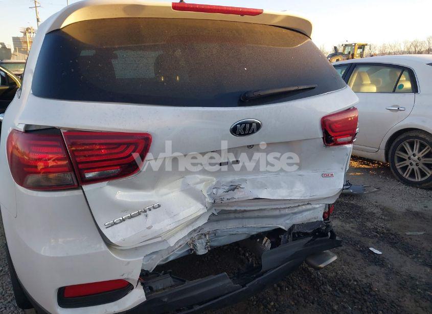 Photo 17 of 2020 Kia Sorento 2.4L LX (VIN 5XYPG4A33LG687399)