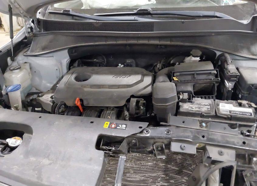 Photo 10 of 2016 Kia Sorento 2.4L L (VIN 5XYPG4A34GG043691)