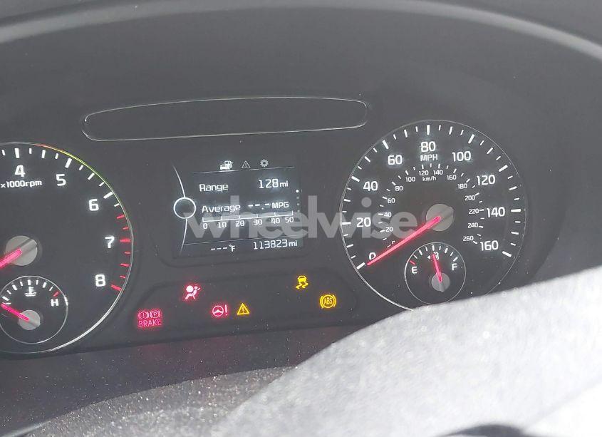 Photo 14 of 2016 Kia Sorento 2.4L LX (VIN 5XYPG4A34GG122858)