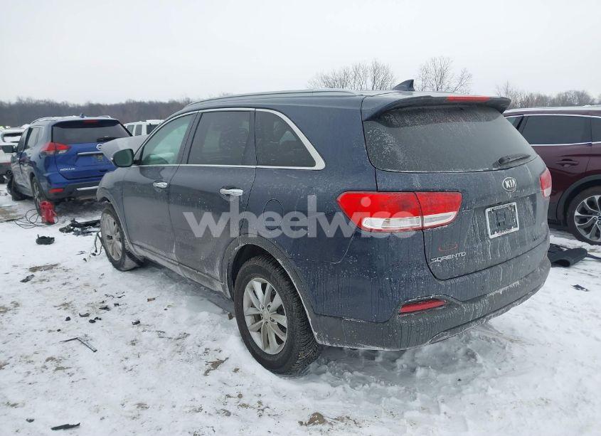 Photo 3 of 2016 Kia Sorento 2.4L LX (VIN 5XYPG4A34GG122858)