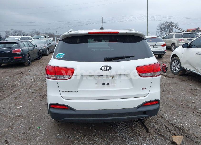 Photo 16 of 2016 Kia Sorento 2.4L LX (VIN 5XYPG4A34GG147873)