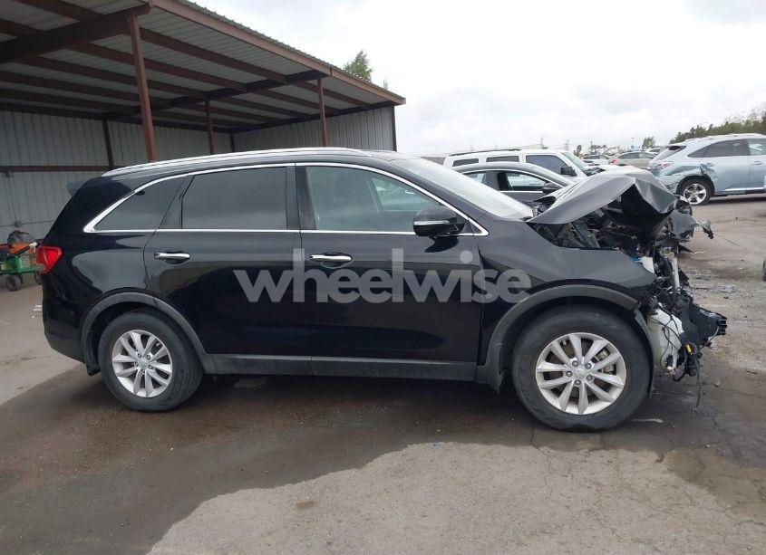 Photo 14 of 2016 Kia Sorento 2.4L LX (VIN 5XYPG4A34GG161272)