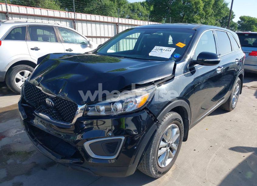 Photo 2 of 2016 Kia Sorento 2.4L L (VIN 5XYPG4A34GG165340)