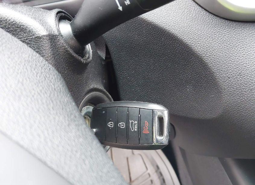 Photo 11 of 2016 Kia Sorento 2.4L LX (VIN 5XYPG4A34GG175270)