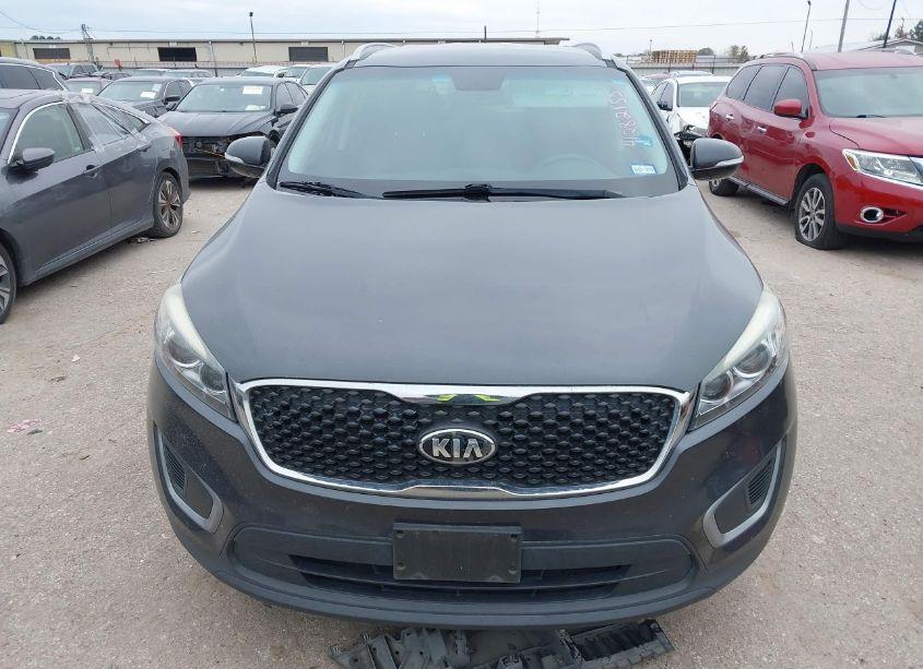 Photo 12 of 2016 Kia Sorento 2.4L LX (VIN 5XYPG4A34GG175270)