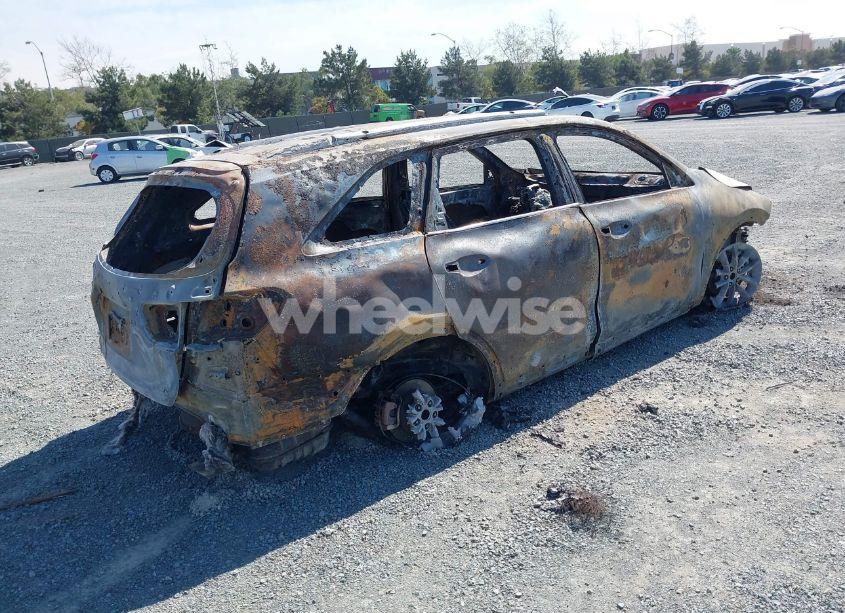 Photo 4 of 2017 Kia Sorento 2.4L LX (VIN 5XYPG4A34HG248378)