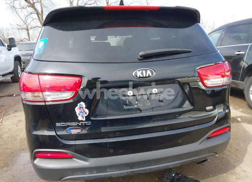 Photo 17 of 2017 Kia Sorento 2.4L LX (VIN 5XYPG4A34HG254813)