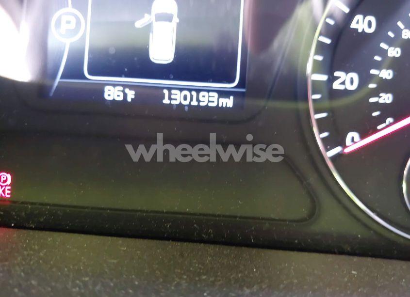 Photo 15 of 2017 Kia Sorento 2.4L L (VIN 5XYPG4A34HG288797)