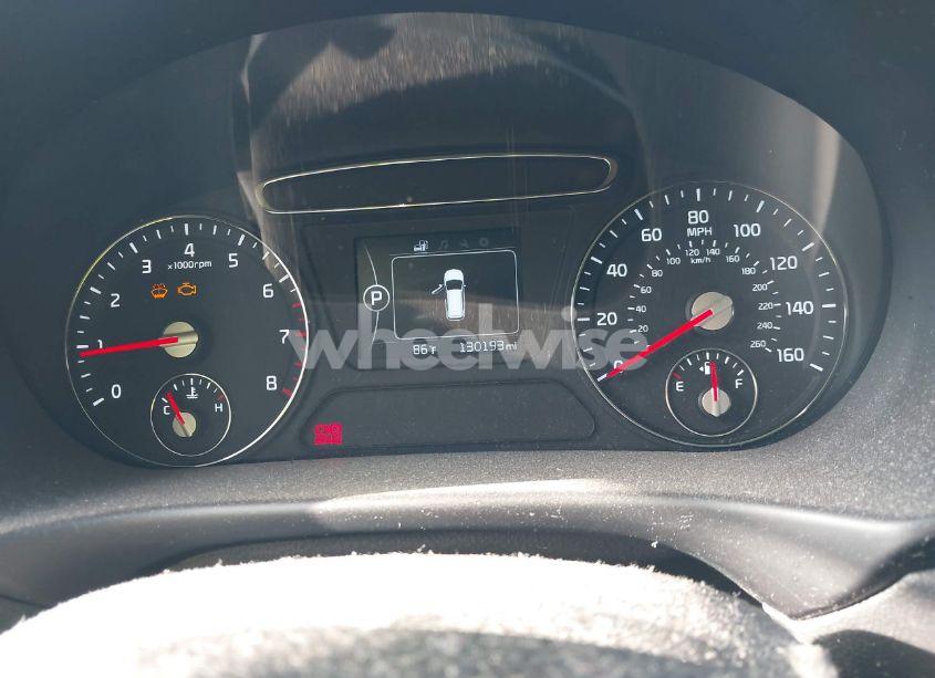 Photo 7 of 2017 Kia Sorento 2.4L L (VIN 5XYPG4A34HG288797)