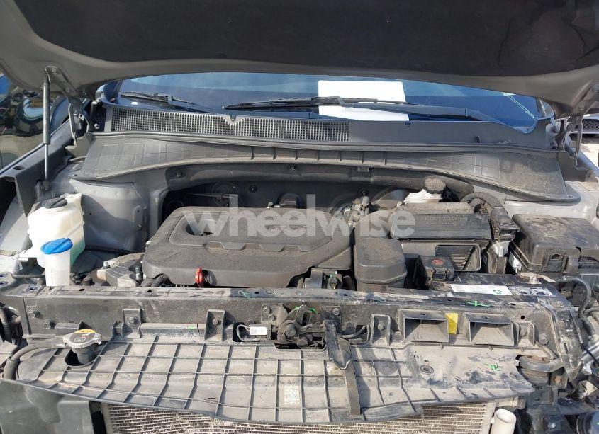 Photo 10 of 2019 Kia Sorento 2.4L LX (VIN 5XYPG4A34KG480258)