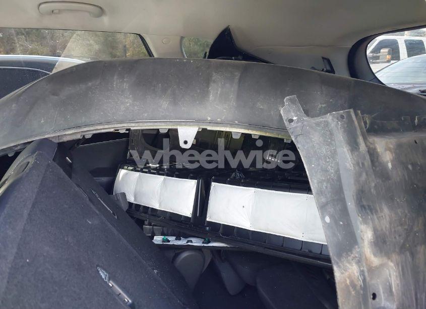 Photo 12 of 2019 Kia Sorento 2.4L LX (VIN 5XYPG4A34KG480258)