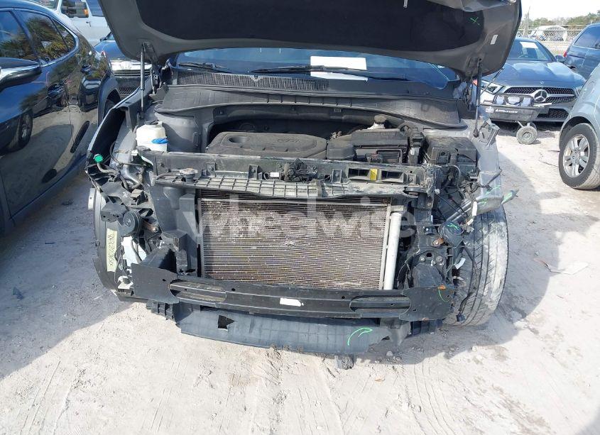 Photo 6 of 2019 Kia Sorento 2.4L LX (VIN 5XYPG4A34KG480258)