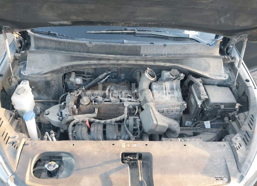 Photo 10 of 2019 Kia Sorento 2.4L LX (VIN 5XYPG4A34KG596978)