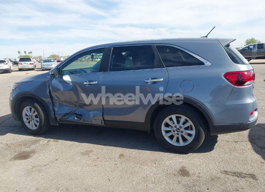 Photo 14 of 2019 Kia Sorento 2.4L L (VIN 5XYPG4A34KG610894)