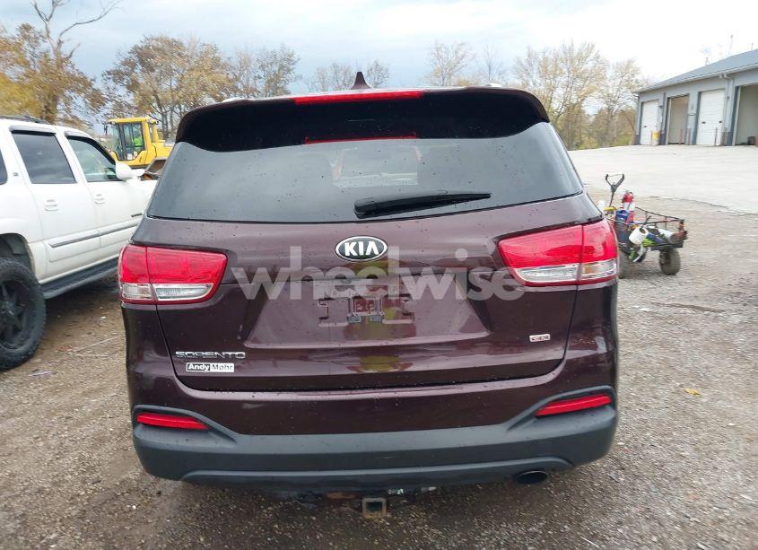 Photo 16 of 2016 Kia Sorento 2.4L LX (VIN 5XYPG4A35GG020517)
