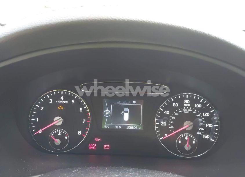 Photo 7 of 2016 Kia Sorento 2.4L LX (VIN 5XYPG4A35GG027080)