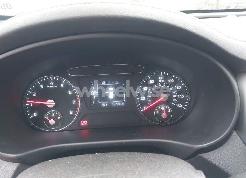 Photo 7 of 2016 Kia Sorento 2.4L LX (VIN 5XYPG4A35GG047877)