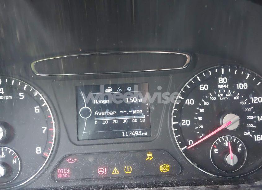 Photo 14 of 2016 Kia Sorento 2.4L LX (VIN 5XYPG4A35GG053324)