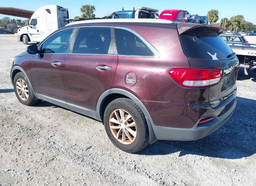 Photo 3 of 2016 Kia Sorento 2.4L LX (VIN 5XYPG4A35GG066459)