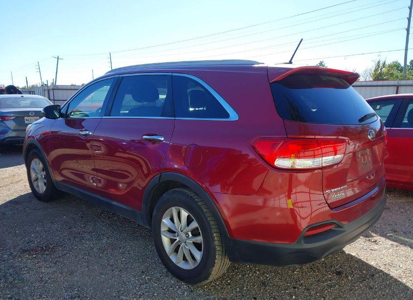 Photo 3 of 2016 Kia Sorento 2.4L LX (VIN 5XYPG4A35GG074013)