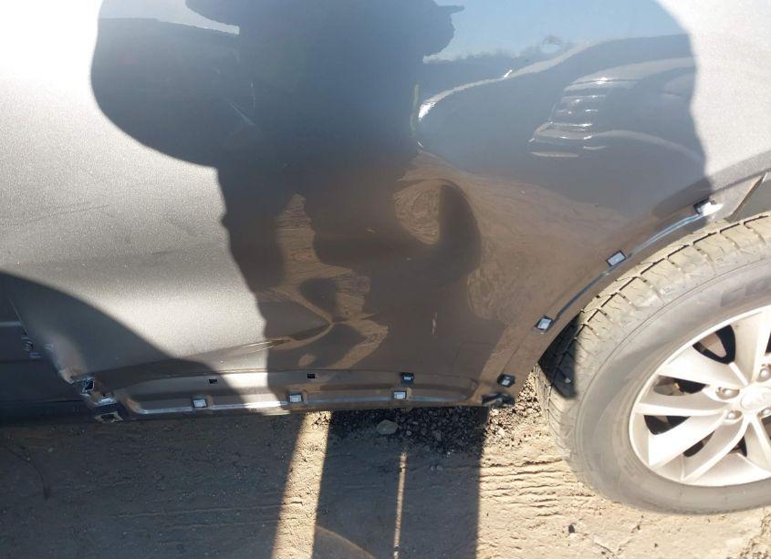 Photo 6 of 2016 Kia Sorento 2.4L L (VIN 5XYPG4A35GG079759)