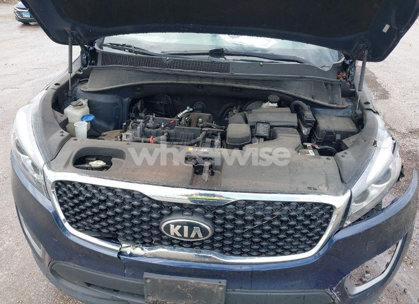 Photo 10 of 2016 Kia Sorento 2.4L LX (VIN 5XYPG4A35GG080801)