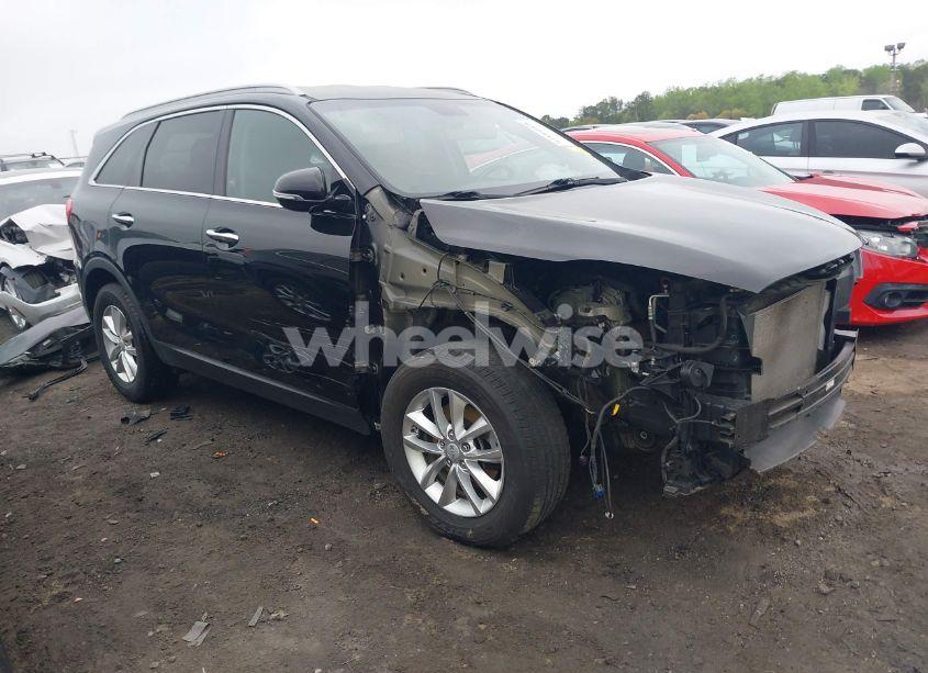 2016 Kia Sorento 2.4L LX (VIN 5XYPG4A35GG097646) main photo