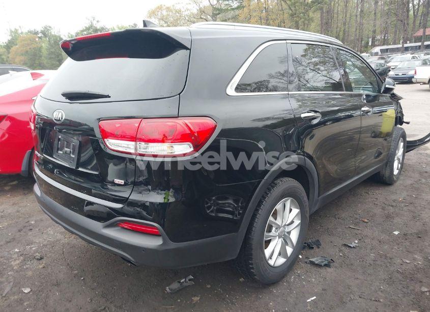 Photo 4 of 2016 Kia Sorento 2.4L LX (VIN 5XYPG4A35GG097646)