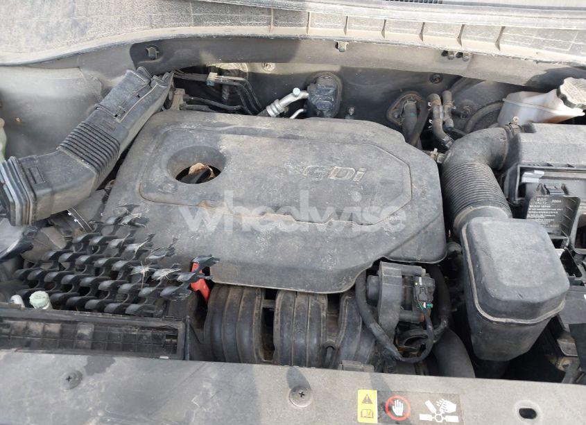 Photo 10 of 2016 Kia Sorento 2.4L LX (VIN 5XYPG4A35GG133500)