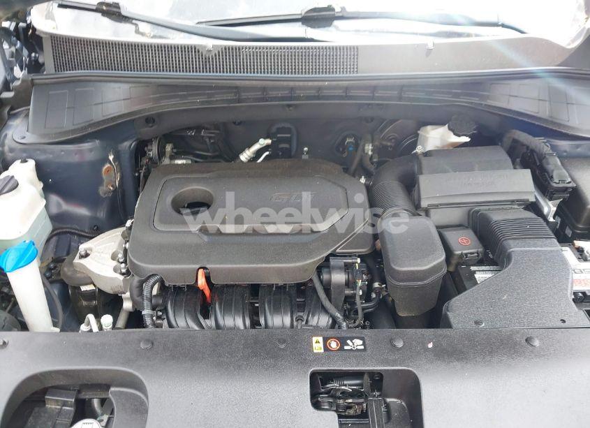 Photo 10 of 2017 Kia Sorento 2.4L LX (VIN 5XYPG4A35HG214790)