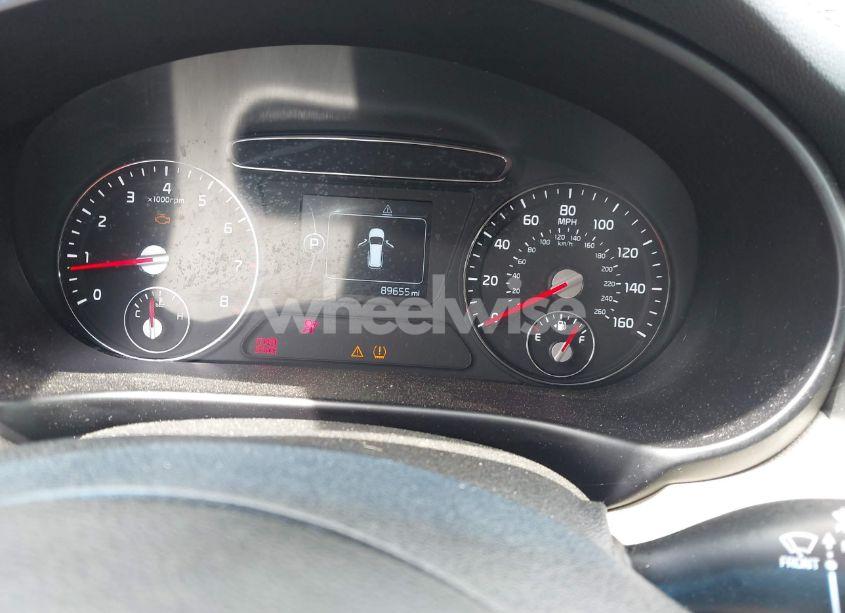 Photo 16 of 2017 Kia Sorento 2.4L LX (VIN 5XYPG4A35HG214790)