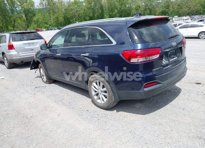 Photo 3 of 2017 Kia Sorento 2.4L LX (VIN 5XYPG4A35HG214790)
