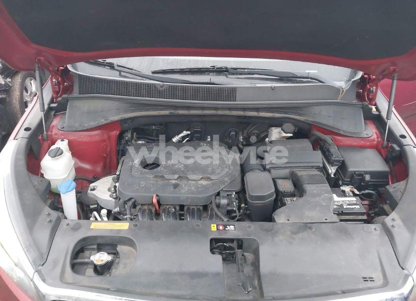 Photo 10 of 2017 Kia Sorento 2.4L LX (VIN 5XYPG4A35HG215342)