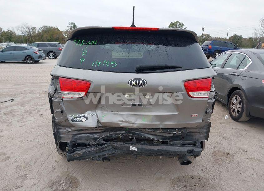 Photo 17 of 2017 Kia Sorento 2.4L L (VIN 5XYPG4A35HG260460)