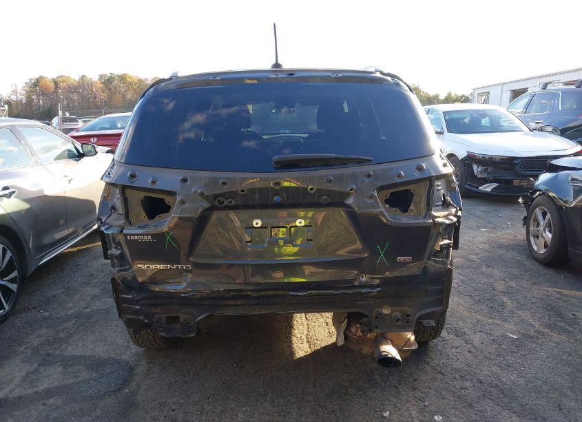 Photo 16 of 2017 Kia Sorento 2.4L LX (VIN 5XYPG4A35HG295287)