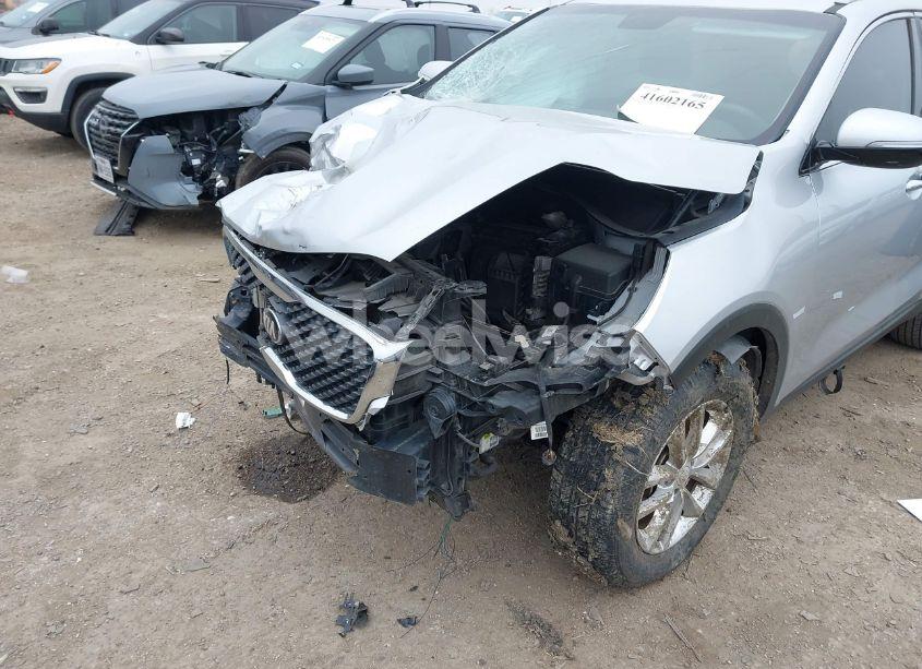 Photo 6 of 2018 Kia Sorento 2.4L LX (VIN 5XYPG4A35JG378093)