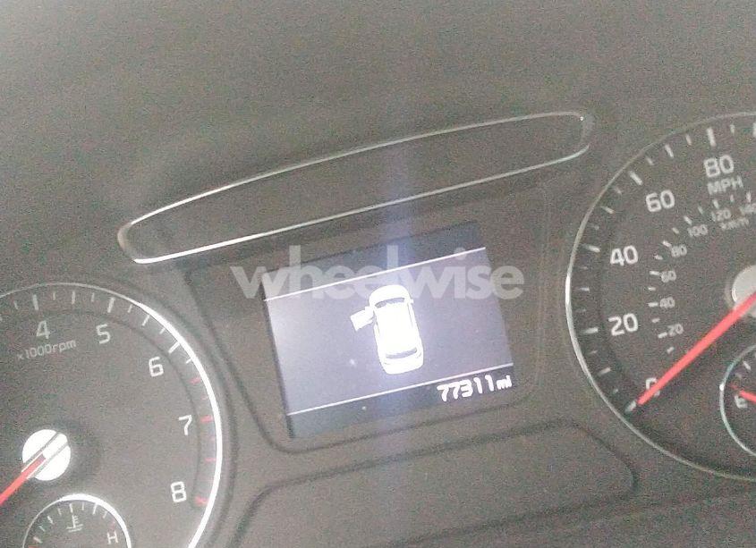 Photo 15 of 2019 Kia Sorento 2.4L LX (VIN 5XYPG4A35KG469091)