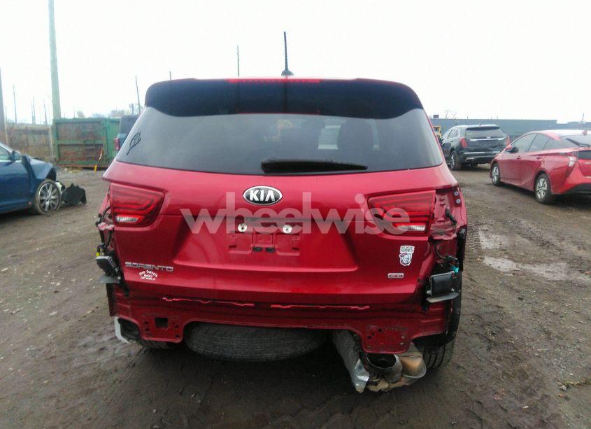 Photo 16 of 2019 Kia Sorento 2.4L LX (VIN 5XYPG4A35KG469091)